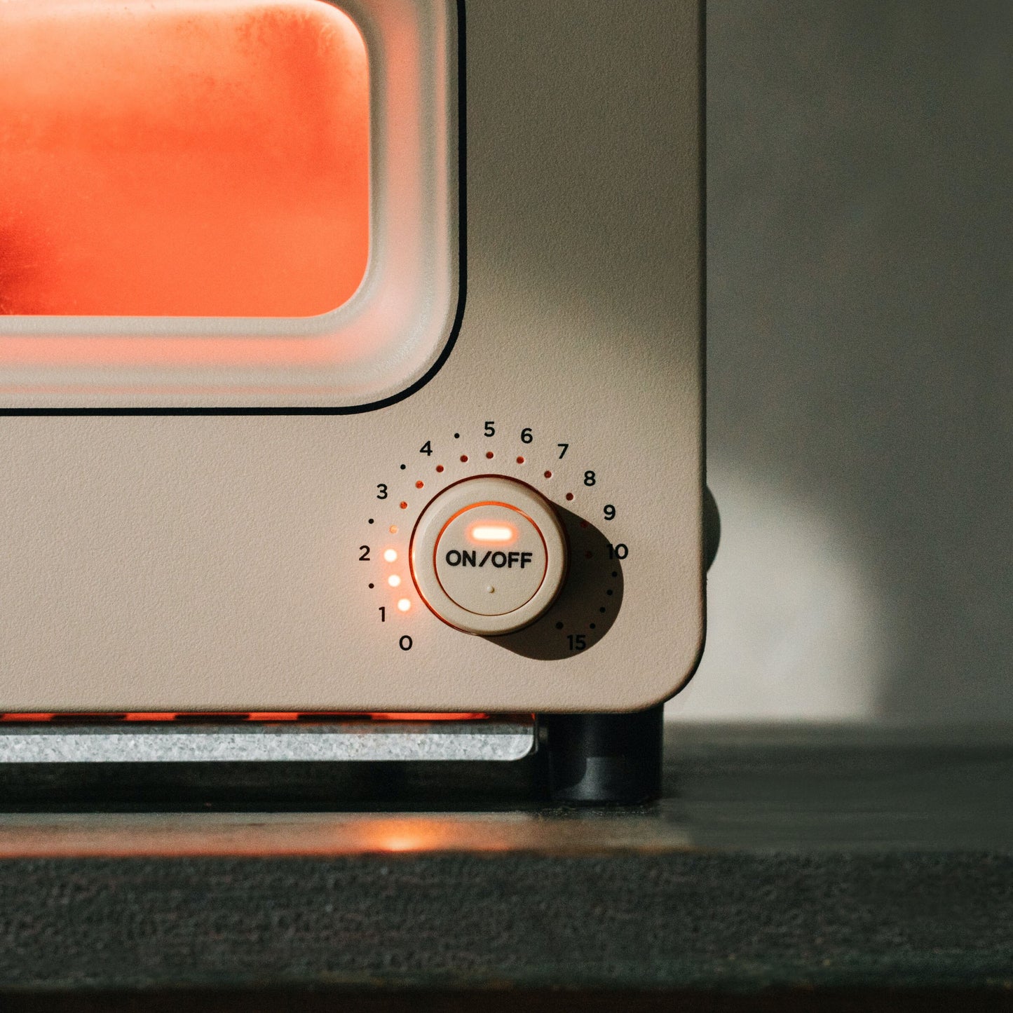 BALMUDA | The Toaster 蒸氣烤麵包機 K05C (黑/白/奶茶)